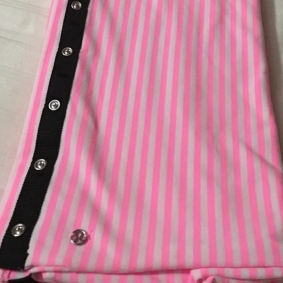 Lululemon Vinyasa Scarf Classic Stripe Pink Shell - Picture 6 of 12